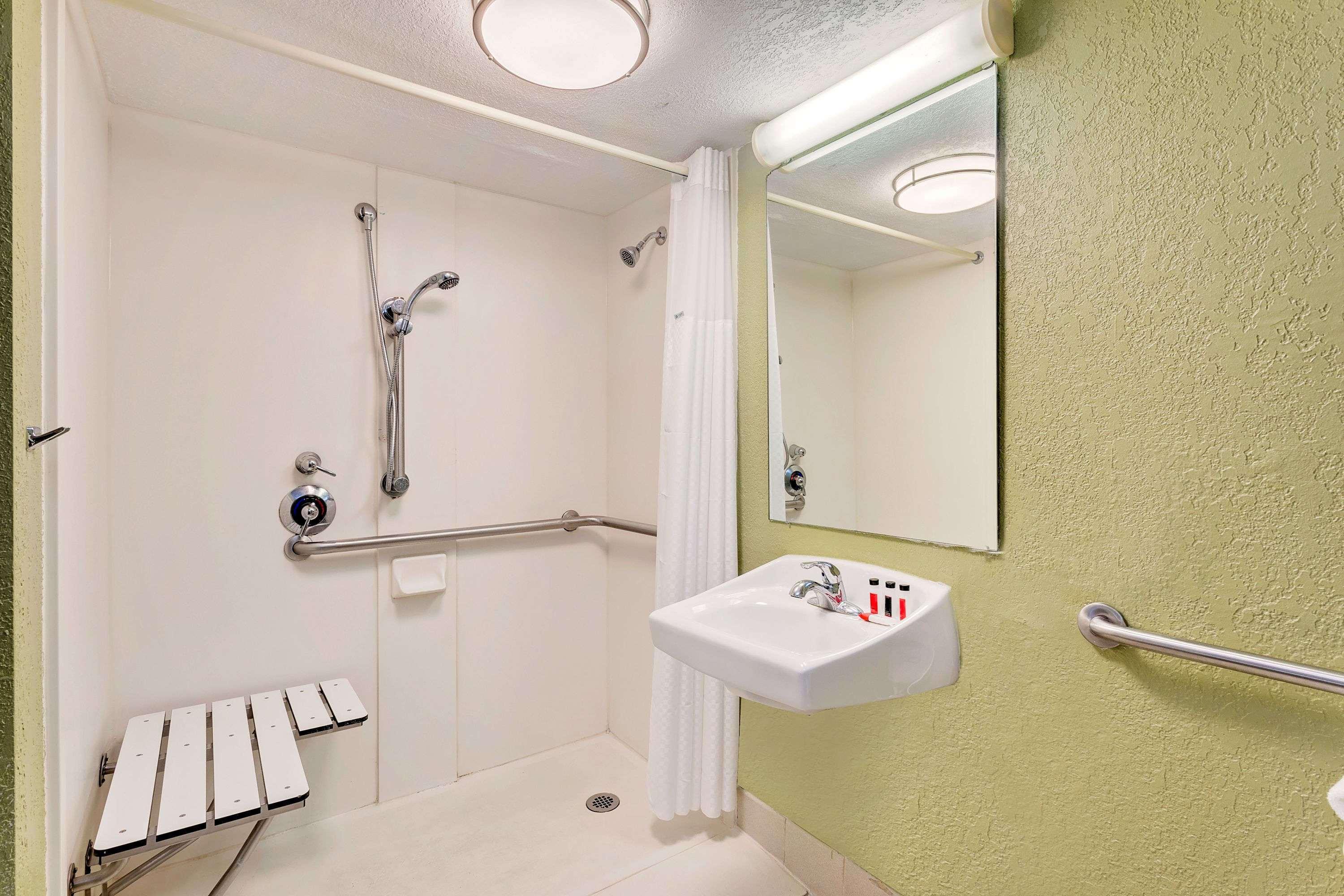Baymont By Wyndham Jacksonville Orange Park Экстерьер фото
