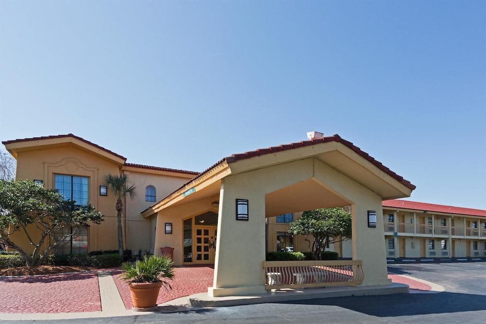 Baymont By Wyndham Jacksonville Orange Park Экстерьер фото