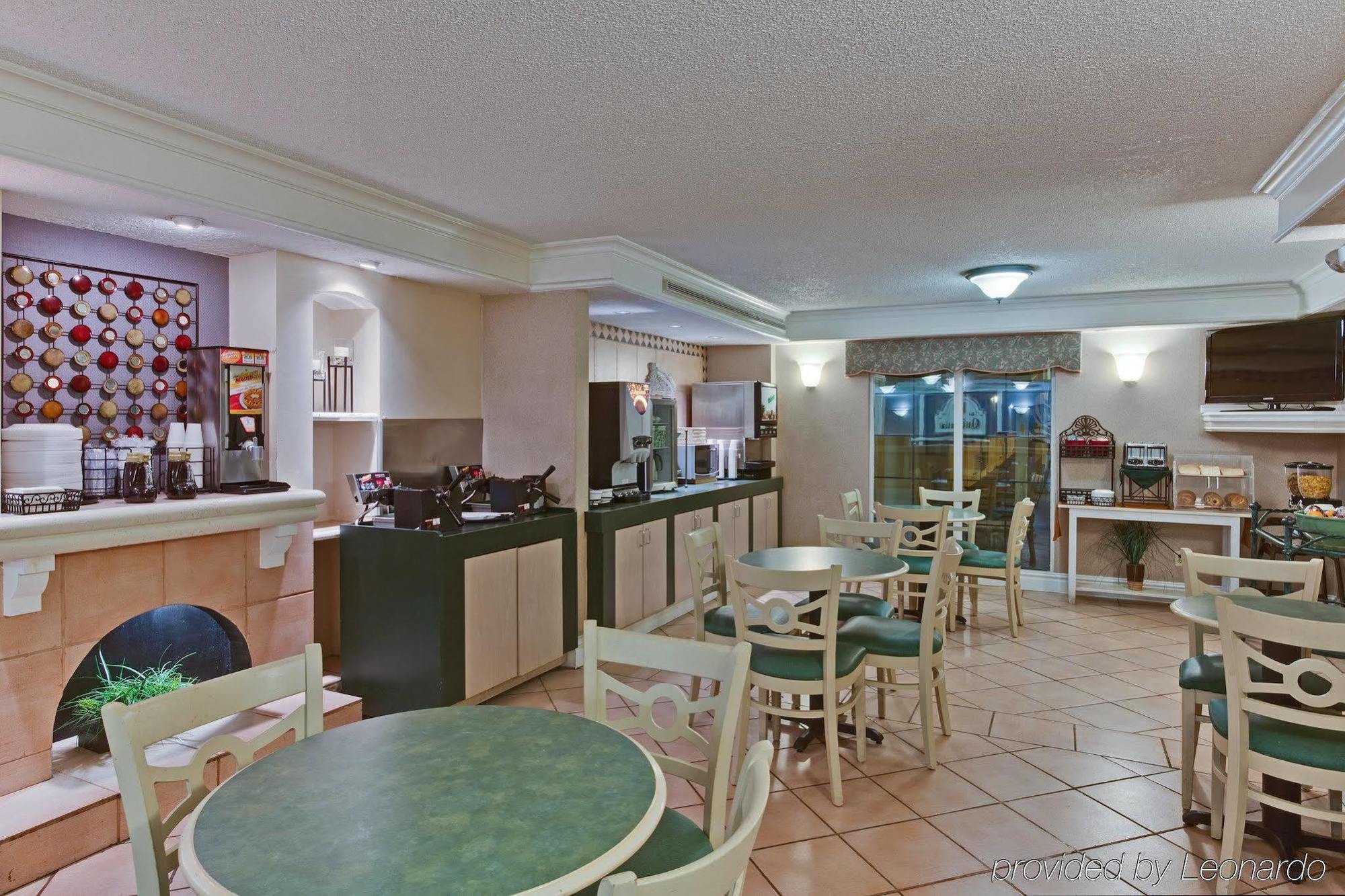 Baymont By Wyndham Jacksonville Orange Park Экстерьер фото